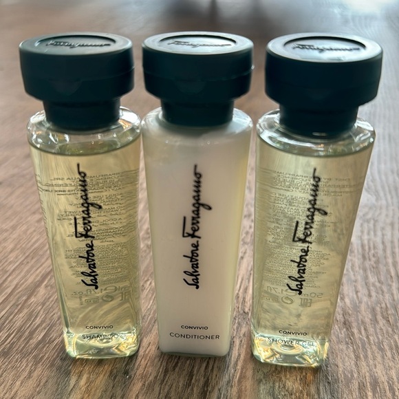 SALVADORE FERRAGAMO BUNDLE SHAMPOO/CONDITIONER/SHOWER GEL - Picture 3 of 8